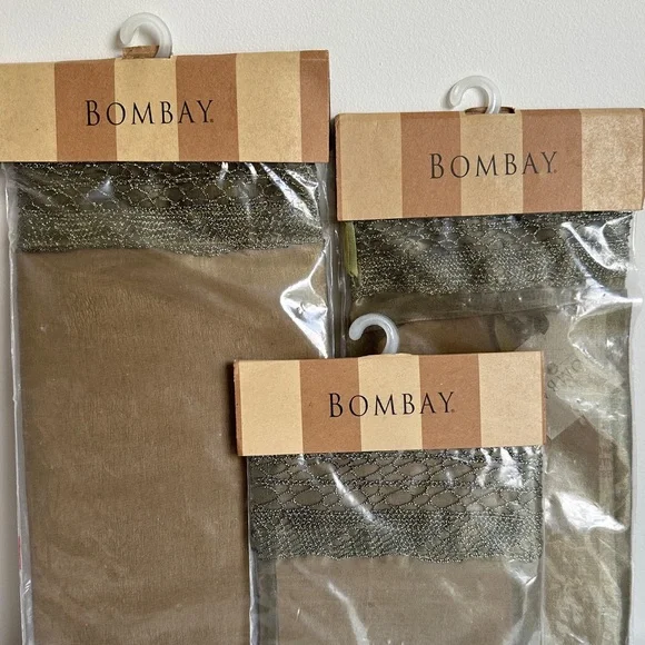 Beautiful Gift Bags Sheer Lace Beaded set of 3 - Picture 3 of 14